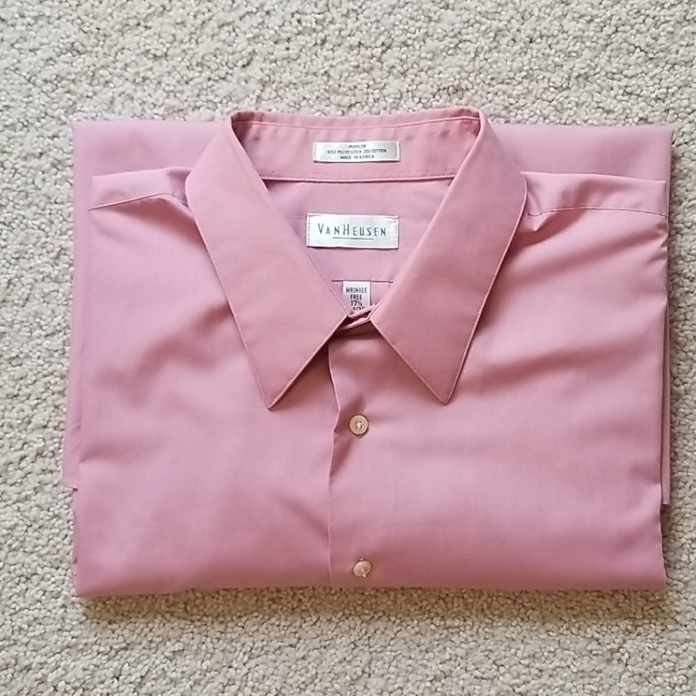 Van Heusen men's long sleeve dress shirt